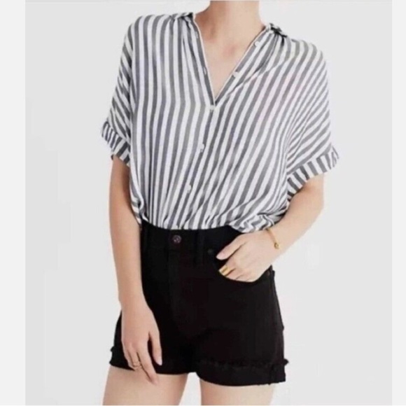 Madewell Pants - Madewell High Rise Denim Boyshorts in Faded Black Shorts Style C1732